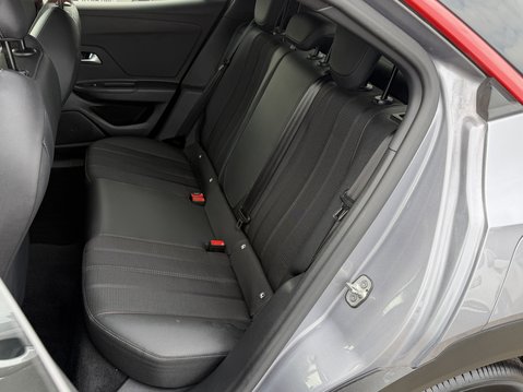 Vauxhall Mokka 1.2 Turbo 100 SRi Nav Premium 5dr 37