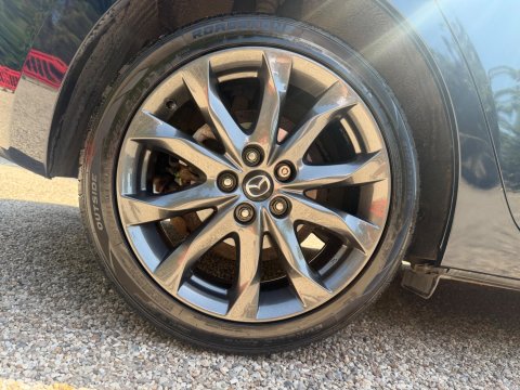 Mazda 3 2.0 SKYACTIV-G Sport Nav Euro 5 (s/s) 5dr 28