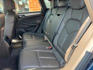 Porsche Macan 3.0 TD V6 S SUV 5dr Diesel PDK 4WD Euro 6 (s/s) (258 ps) 16