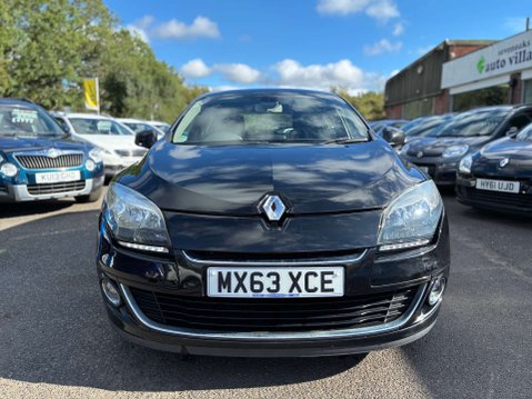 Renault Megane 1.5 dCi Dynamique TomTom Hatchback 5dr Diesel Manual Euro 5 (s/s) (110 ps) 2