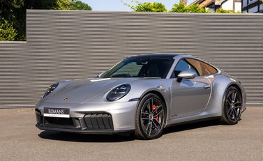 Porsche 911 Carrera GTS (992.2) 2