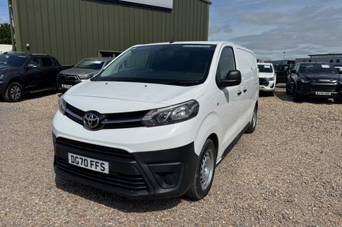 Toyota Proace MWB L2H1 [SOLD CM] Low Roof EURO 6 NO VAT