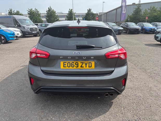 Ford Focus ST-LINE 7