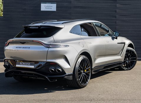Aston Martin DBX 707 4