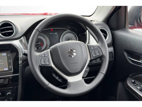 Suzuki Vitara 1.4 Boosterjet 48V Hybrid SZ5 5dr 16