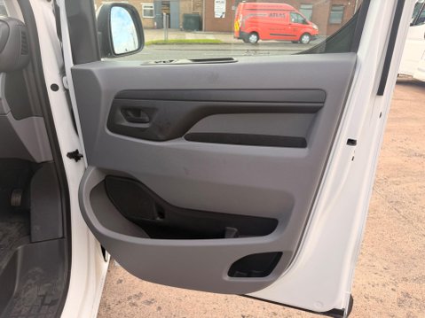 Citroen Dispatch 2.0 BlueHDi 1400 Enterprise M FWD 2 Euro 6 (s/s) 6dr 24