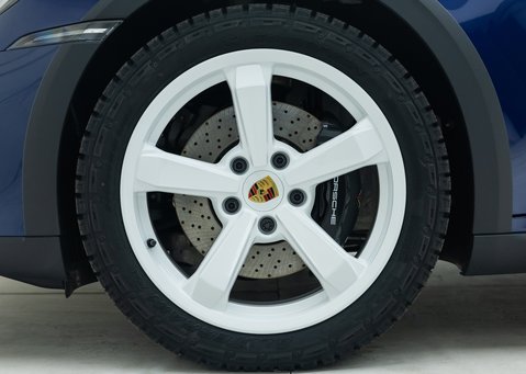 Porsche 911 DAKAR (992) 