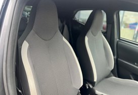 Toyota Aygo 1.0 VVT-I X-TREND TSS 5 DOOR 15