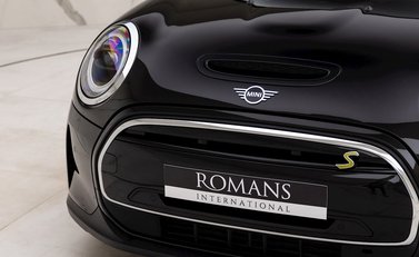 Mini Hatch Electric Level 3 23