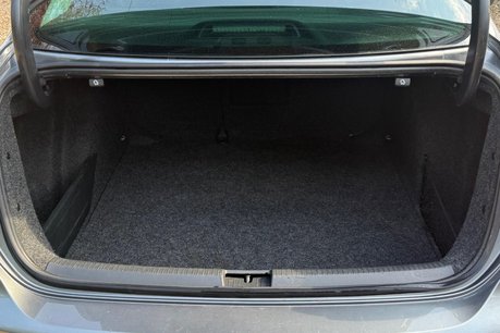 Volkswagen Jetta SPORT TDI 42