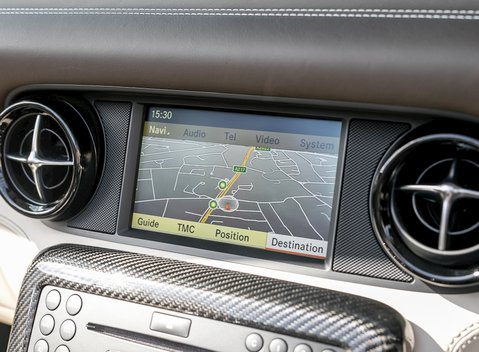 Mercedes-Benz SLS GT Roadster 18