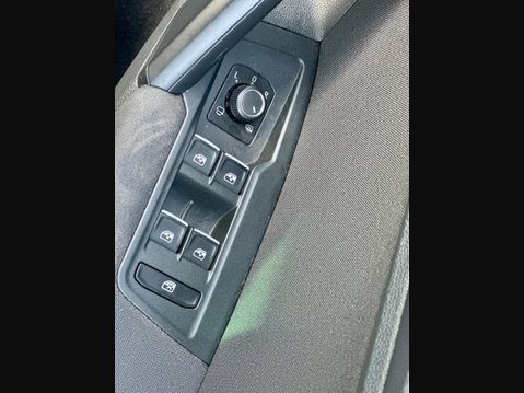 Volkswagen Tiguan 2.0 TDI SE Navigation Euro 6 (s/s) 5dr 59