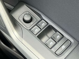 SEAT Arona 1.0 Arona Xperience Lux EcoTSI Semi-Auto 5dr 69