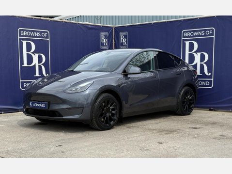 Tesla Model Y (Dual Motor) Long Range SUV 5dr Electric Auto 4WDE (384 bhp) 9