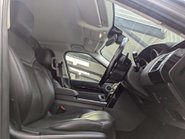 Land Rover Discovery 3.0 Discovery SE SDV6 Auto 4WD 50