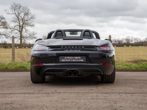 Porsche 718 BOXSTER S PDK 8