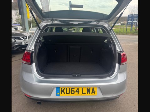 Volkswagen Golf 1.6 TDI BlueMotion Tech Match Euro 5 (s/s) 5dr 32
