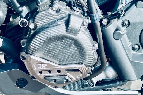 Suzuki GSX GSXS 1000 31