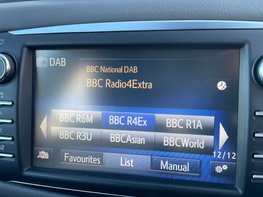 Toyota Yaris 1.5 Yaris Icon Tech VVT-i 5dr 31