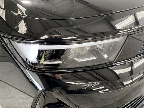 Vauxhall Astra Electric 54kWh Ultimate Hatchback 5dr Electric Auto (156 ps) Air Con - Alloys - DAB 9