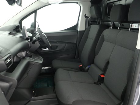 Peugeot Partner XL 1.5 BlueHDi 100 Professional Plus Van 11