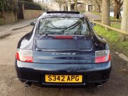 Porsche 911 CARRERA 4 66