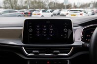 Volkswagen T-Roc STYLE TSI DSG 29