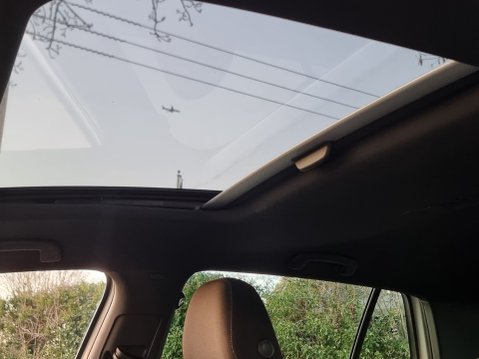 Volkswagen Golf R LINE EDITION TDI BLUEMOTION TECHNOLOGY 40