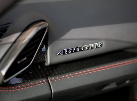 Ferrari 488 GTB 22