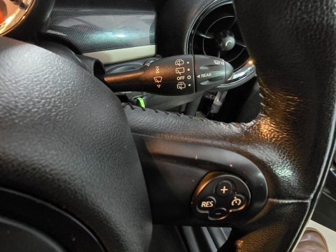 Mini Clubman 1.6 Cooper D Bond Street Euro 5 (s/s) 5dr 29