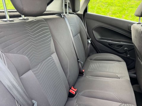 Ford Fiesta 1.2 Fiesta Zetec 5dr 9