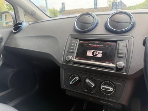 SEAT Ibiza 1.2 TSI Connect Euro 6 5dr 9