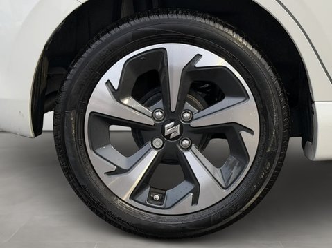 Suzuki Swift 1.2 Mild Hybrid Ultra 5dr CVT 12