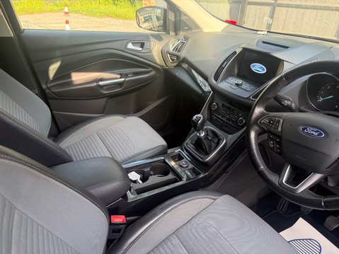 Ford Kuga 1.5 TDCi Titanium SUV 5dr Diesel Manual Euro 6 (s/s) (120 ps) 23