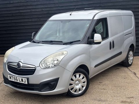 Vauxhall Combo 1.2 Combo 2300 Sport CDTi ecoFLEX S/S 5