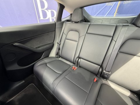 Tesla Model Y SUV 5dr Electric Auto RWD (346 ps) 28