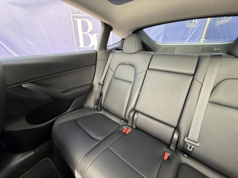 Tesla Model Y (Dual Motor) Long Range SUV 5dr Electric Auto 4WDE (384 bhp) 28
