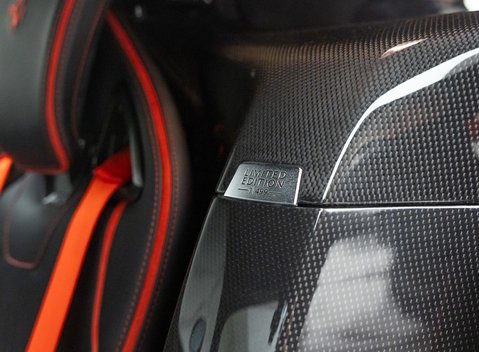 Ferrari LaFerrari 19