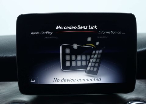 Mercedes-Benz GLA 1.6 GLA180 Urban Edition SUV 5dr Petrol 7G-DCT Euro 6 (s/s) (122 ps) 28