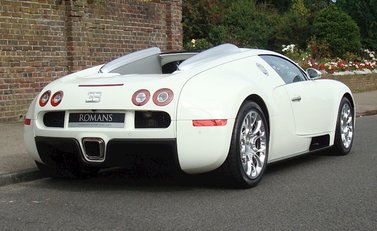 Bugatti Veyron 16.4 Grand Sport 12