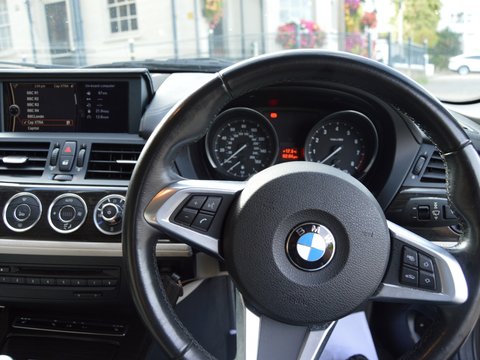 BMW Z4 E89 2.5 23i sDrive Roadster 20