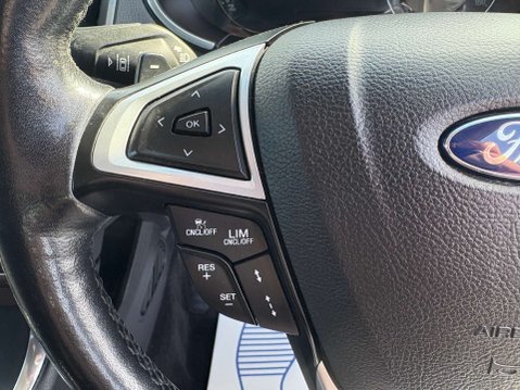 Ford Edge 2.0 TDCi Sport SUV 5dr Diesel Powershift AWD Euro 6 (s/s) (210 ps) 49