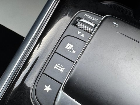 Mercedes-Benz B Class 1.3 B200 AMG Line (Executive) 7G-DCT Euro 6 (s/s) 5dr 37