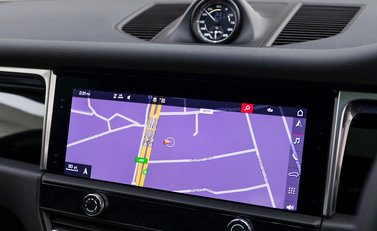 Porsche Macan S 19