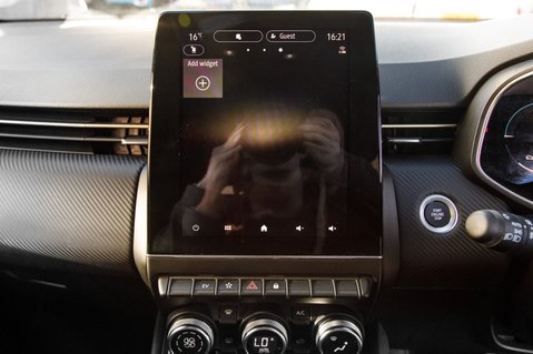 Renault Clio E-TECH ENGINEERED PHEV 24