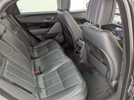 Land Rover Range Rover Velar 3.0 Range Rover Velar R-Dynamic HSE D300 Auto 4WD 5dr 31
