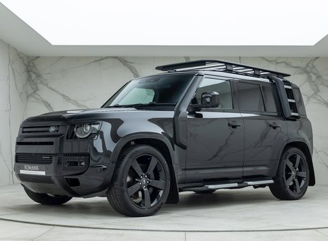 Land Rover Defender 110 D300 Hard Top X-Dynamic HSE 6