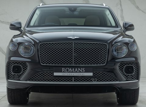 Bentley Bentayga V8 AZURE 7