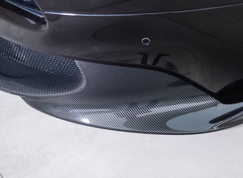 Aston Martin Vanquish S 28