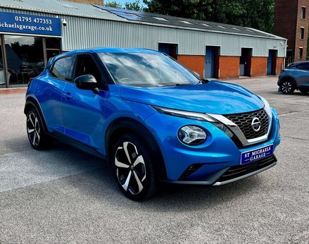 Nissan Juke 1.0 Juke Tekna DiG-T 5dr 4